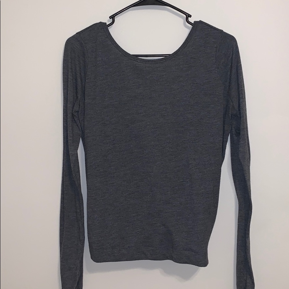 Workout shirt open back